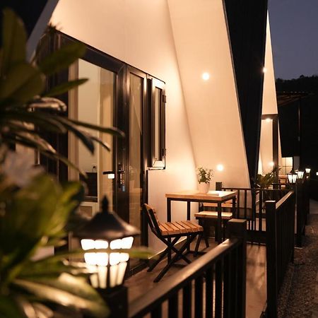 Hôtel The Alchemist House à Rishīkesh Extérieur photo